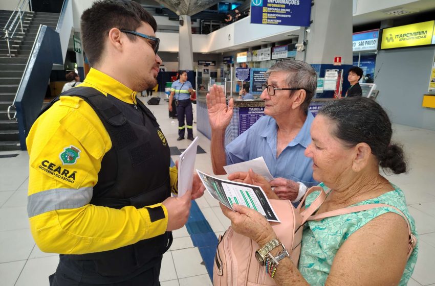  Detran-CE realiza ações educativas sobre direitos dos idosos no transporte intermunicipal