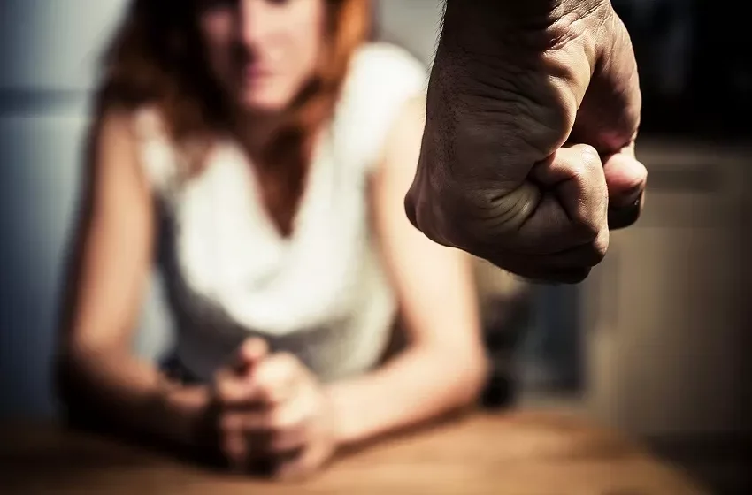  Mulheres vítimas de violência doméstica terão direito a 10% das vagas de emprego em Teresina