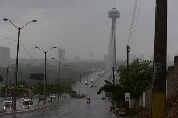  B-R-O-Bró: Inmet prevê chuvas durante o período de seca no Piauí