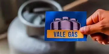  Vale-Gás de Agosto libera valor e será de R$ 108; veja calendário