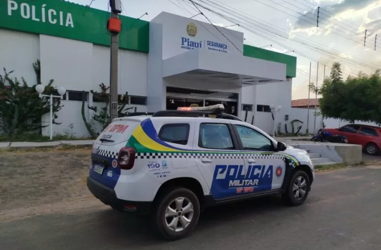  Mulher é agredida a socos e companheiro é preso em Campo Maior