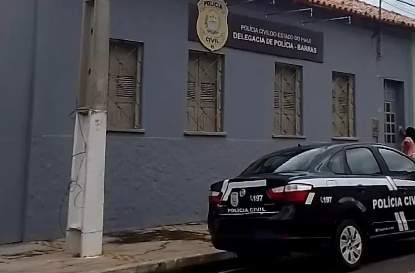  Homem é preso após agredir mãe, avô e padrasto em Barras