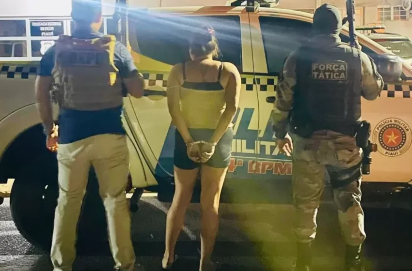  Mulher é presa com pacotes de maconha em rodoviária durante viagem interestadual
