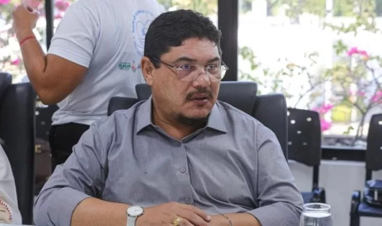  Prefeito de Altos tenta suspender fiscalização do TCU sobre matrículas em tempo integral