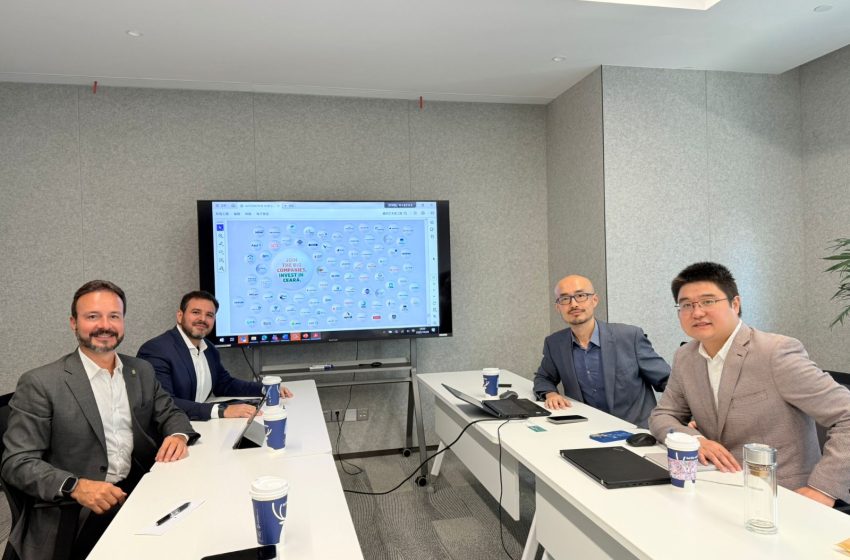  Na China, presidentes da Adece e do Complexo do Pecém visitam sede da SAIC Motor