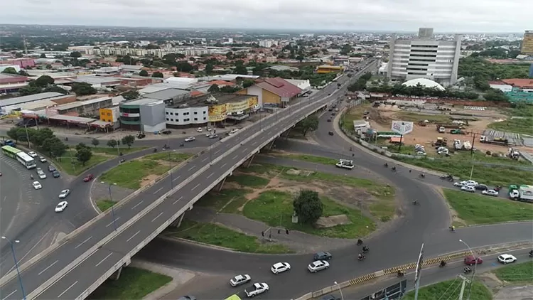  Rebaixamento em viaduto da Miguel Rosa preocupa autoridades e motoristas