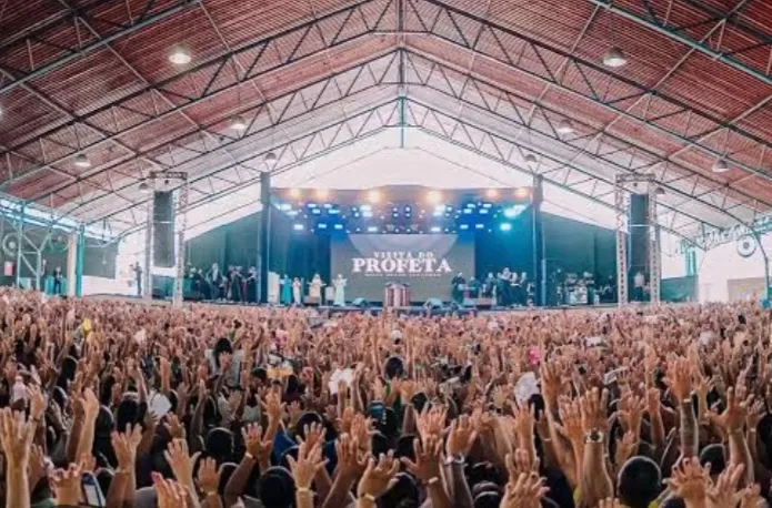  “Visita do Profeta” atrai uma multidão ao Centro de Convenções Atlântic City em Teresina