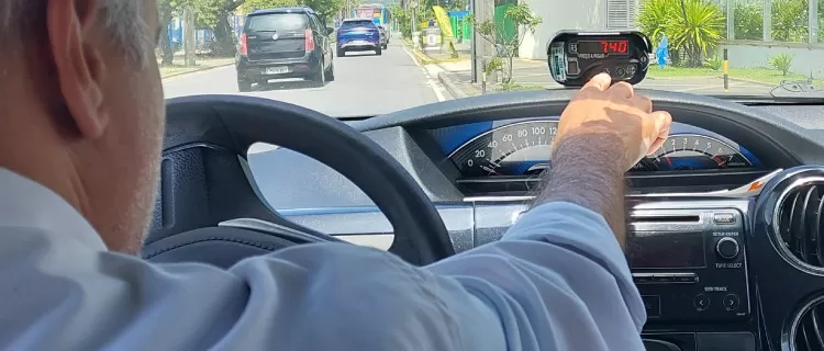  Nova lei isenta taxistas da taxa do Inmetro e amplia direitos da categoria