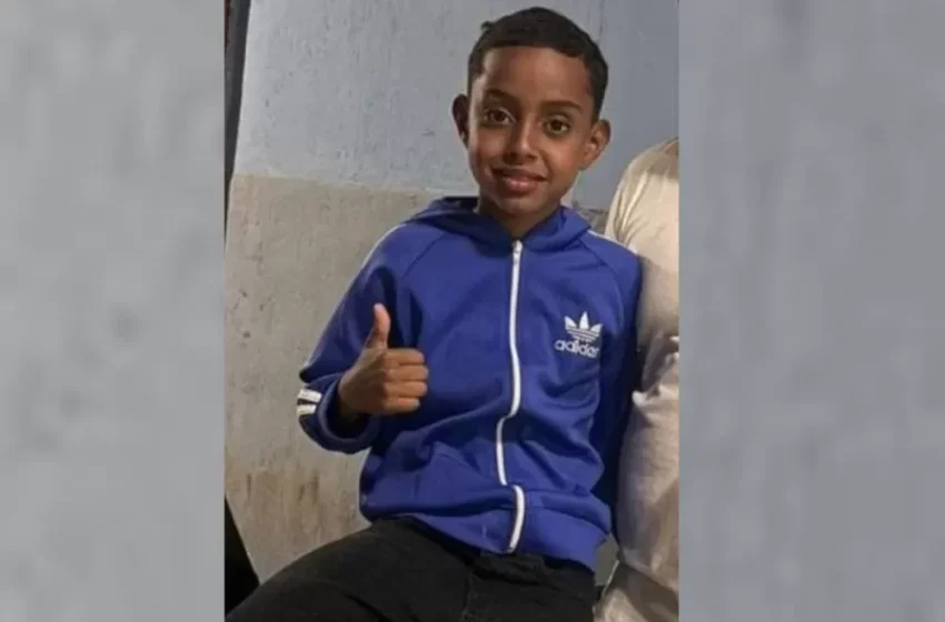 Ensanguentado, menino correu e pediu ajuda a mãe após ser esfaqueado