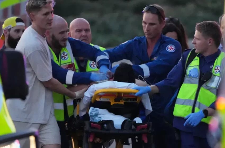  Ataque terrorista durante celebração judaica deixa 15 mortos em praia da Austrália