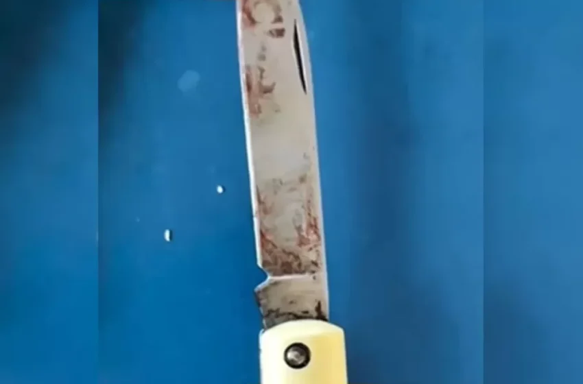  Filho esfaqueia pai de 82 anos e vizinhos prendem agressor em poste