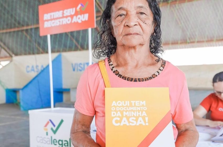  Governo entrega 700 registros de imóveis em Santa Filomena nesta quarta (14)