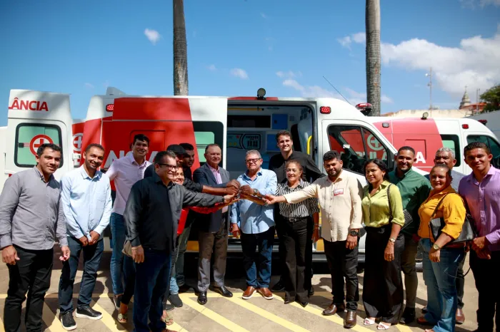  Com gestão municipalista, Carlos Brandão alcança marca de 176 prefeitos recebidos no Palácio dos Leões