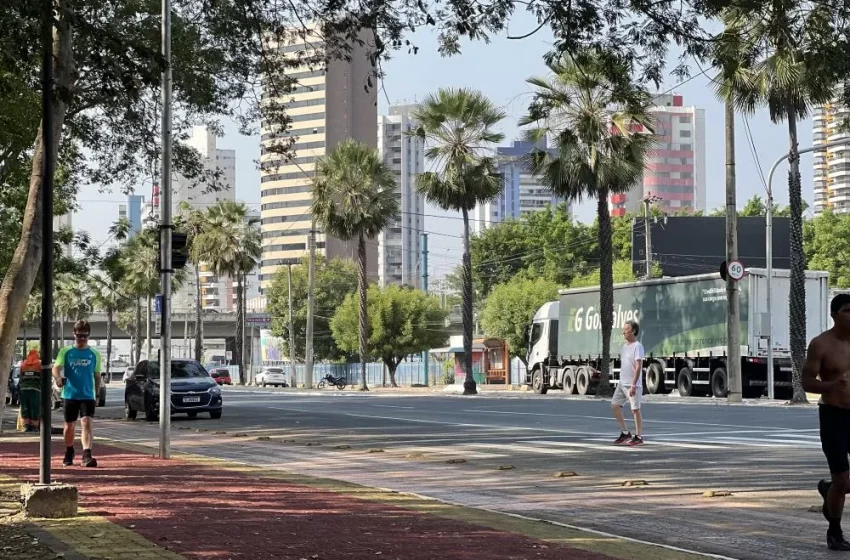  Suspeito de roubar relógios, alianças e colares de corredores em arrastão na Av. Marechal é preso em Teresina, no Piauí