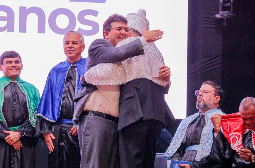  Nova gestão da Uespi é empossada com foco na continuidade dos investimentos e no fortalecimento do ensino