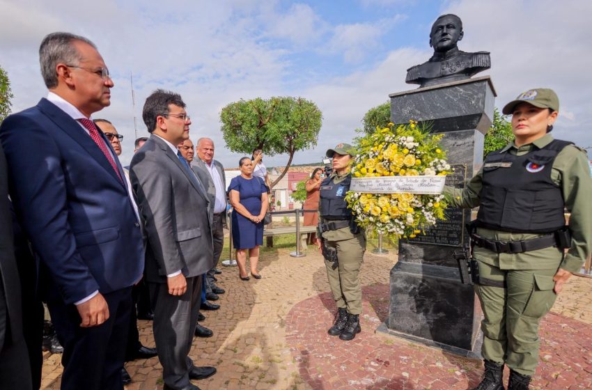  Em Oeiras, Rafael Fonteles participa da programação oficial pelos 203 anos de adesão do Piauí à Independência do Brasil