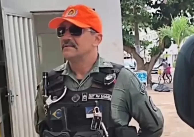 Sargento da Polícia Militar apara bigode após ser preso em Pernambuco