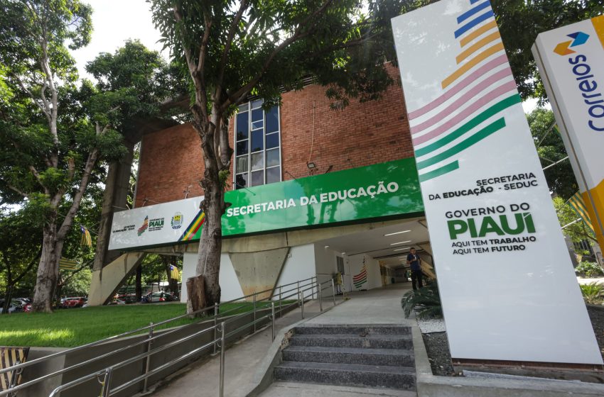  Seduc convoca mais de 1.200 profissionais da educação para escolas de tempo integral