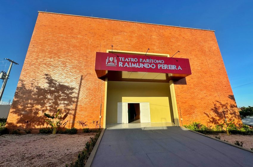  Teatro Barítono Raimundo Pereira abre matrículas para cursos gratuitos de teatro, violão e forró