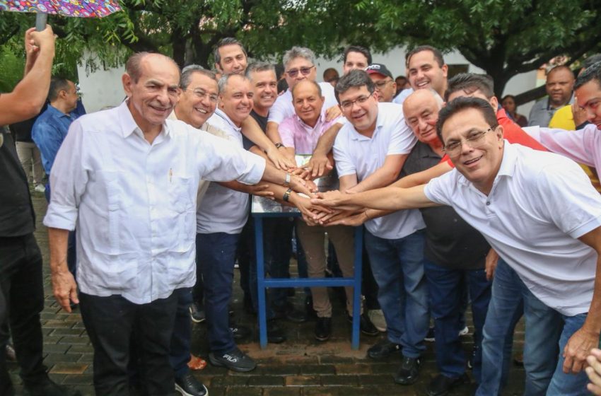  Rafael Fonteles inaugura pavimentação, entrega mudas e anuncia novos investimentos em Jardim do Mulat