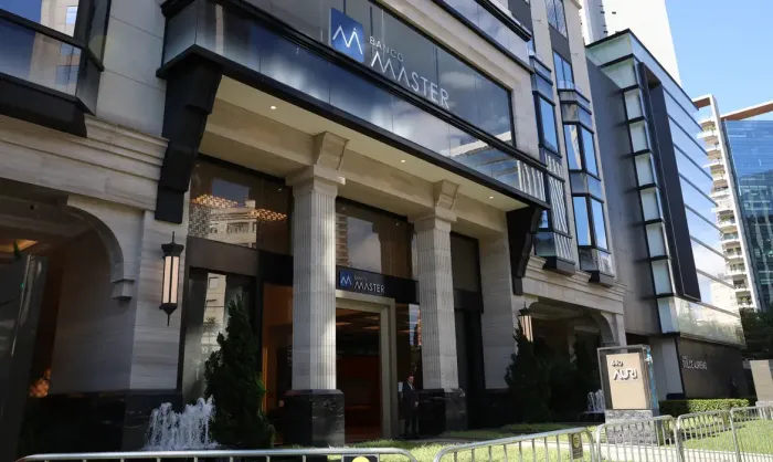 wp header logo 181.png