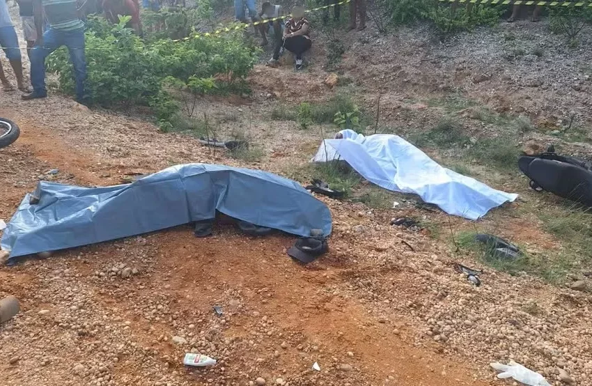  Acidente em estrada rural deixa dois mortos e três feridos no Piauí