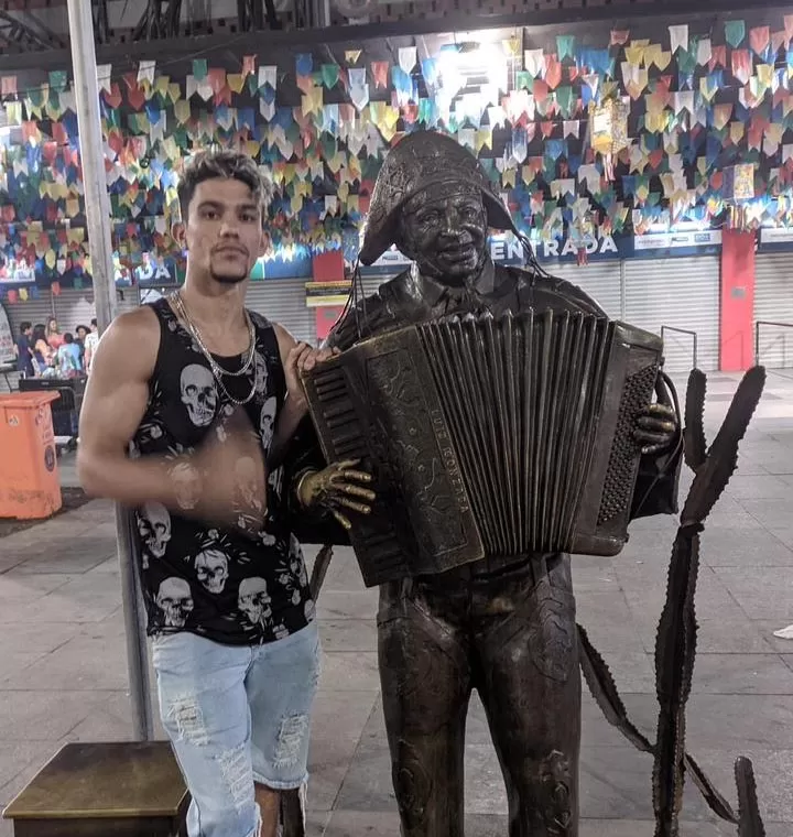 wp header logo 323.png