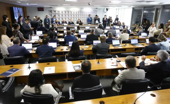  Relatório da CPMI do INSS será lido e pode ser votado nesta sexta