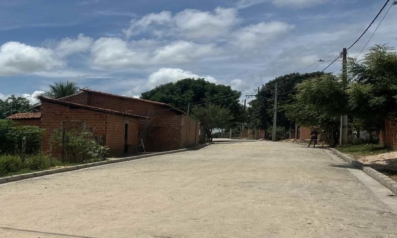  Com investimento de mais de R$ 1 milhão, Idepi pavimenta ruas na zona urbana de Capitão de Campos