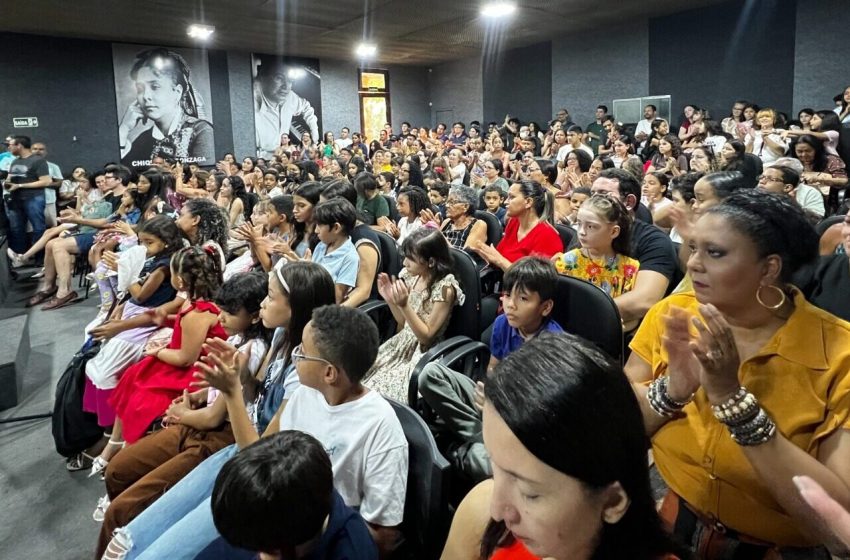  Três dias de apresentações marcam o retorno das atividades da Escola de Música Possidônio Queiroz