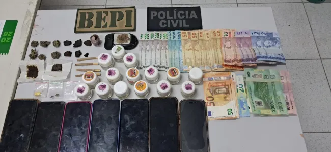  Suspeito tenta escapar por lagoa durante operação contra o tráfico no litoral do Piauí