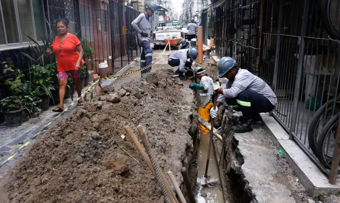  Maré recebe obras de esgoto, mas drenagem e lixo e seguem como desafio