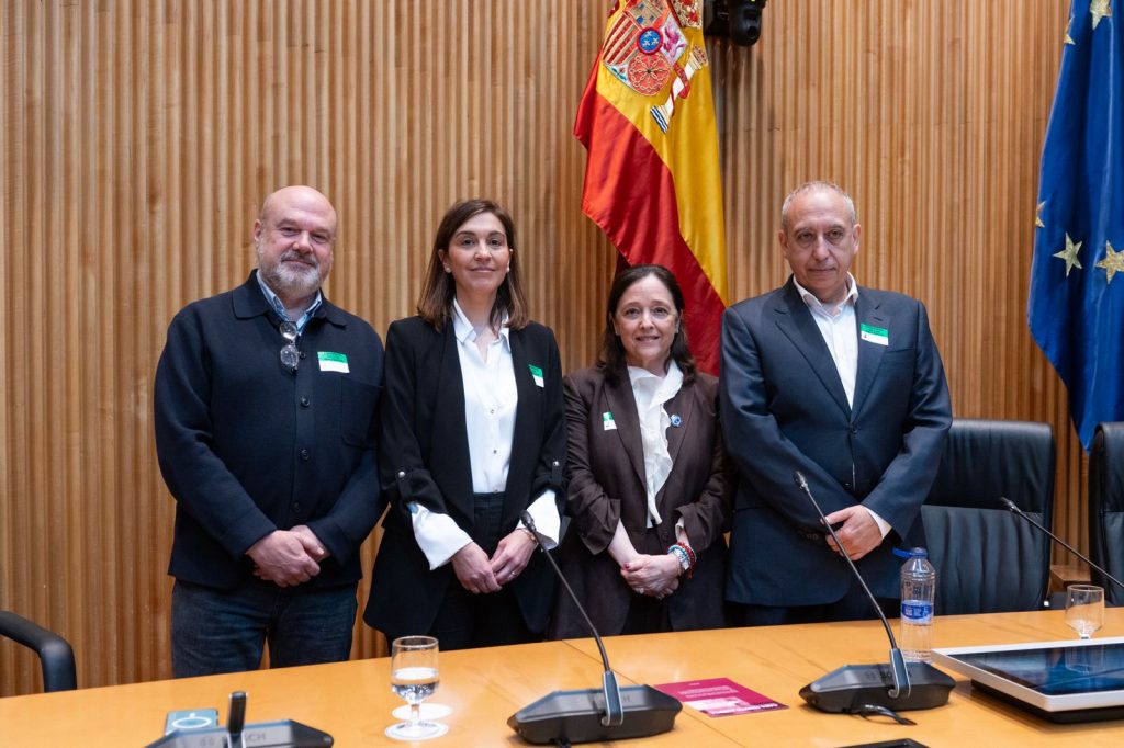 wp header logo 472.png