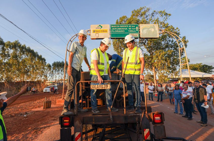  Uruçuí recebe cerca de 38 obras estaduais, entre elas, a recuperação completa da PI-240, que liga quatro municípios