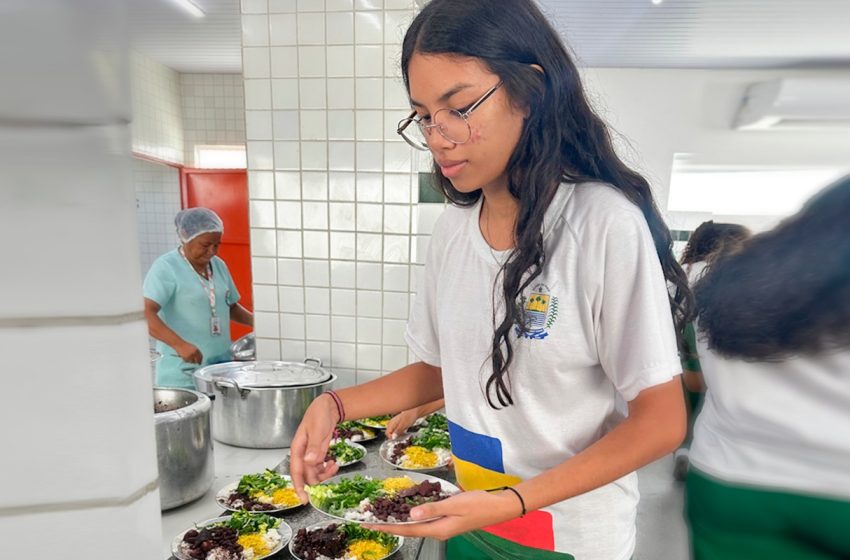  Mais de 50% da merenda servida nas escolas estaduais do Piauí vem da agricultura familiar e beneficia produtores locais