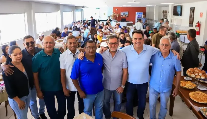  Ciro Nogueira destaca investimentos em saúde e recebe apoio no interior do Piauí
