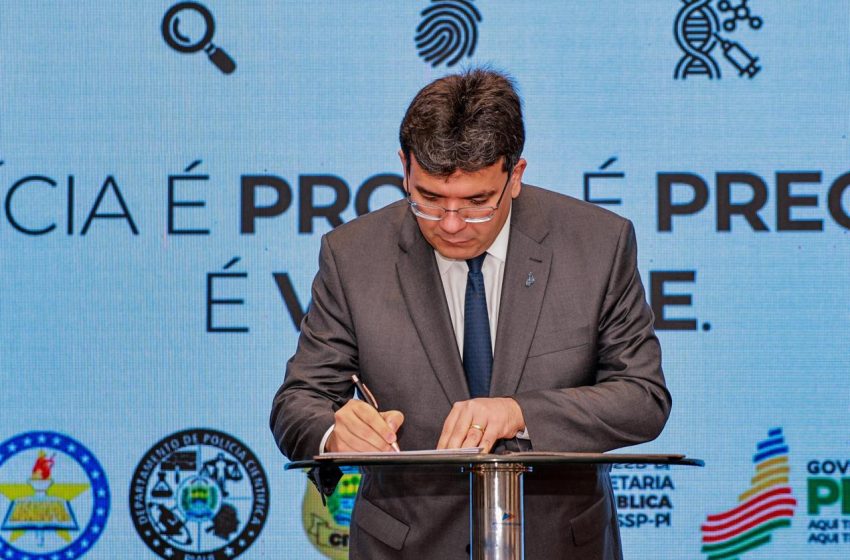  Governo do Piauí nomeia 137 novos servidores aprovados em concursos públicos nesta quarta (24)