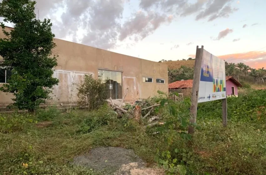  Moradores do Brejão denunciam paralisação de UBS e falta de água em Barro Duro-PI