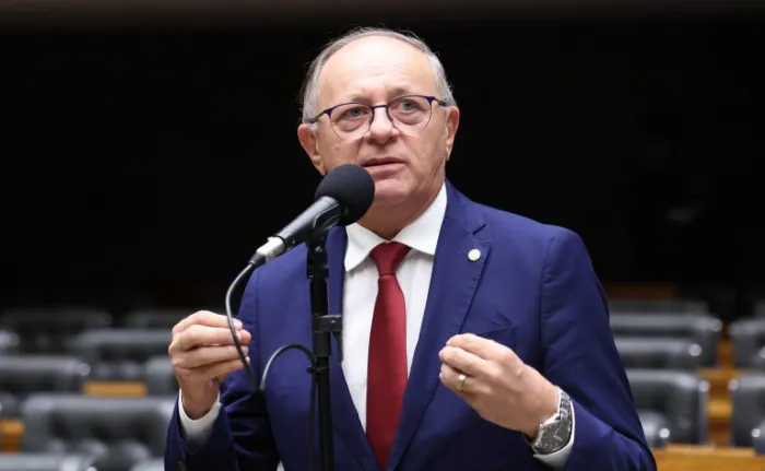  Projeto prorroga isenção de taxa de frete para portos do Norte e Nordeste
