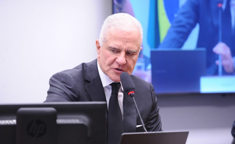  Receita Federal anuncia mudanças no programa de compras no exterior para evitar entrada de produtos irregulares