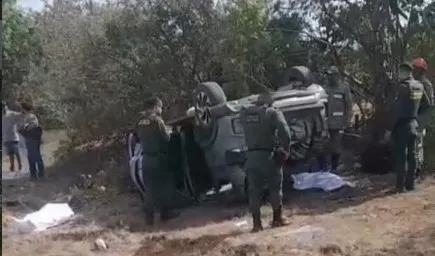  Capotamento deixa mãe e filha mortas entre Granja e Martinópole